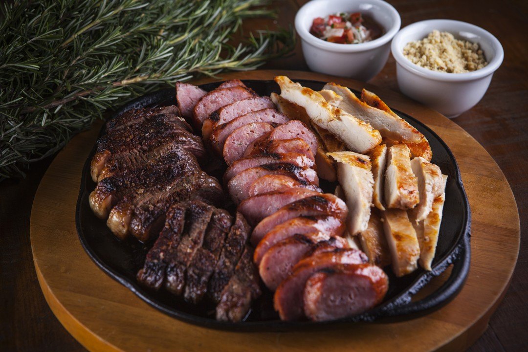 Mistão Simples (Carne, Frango e Linguiça)